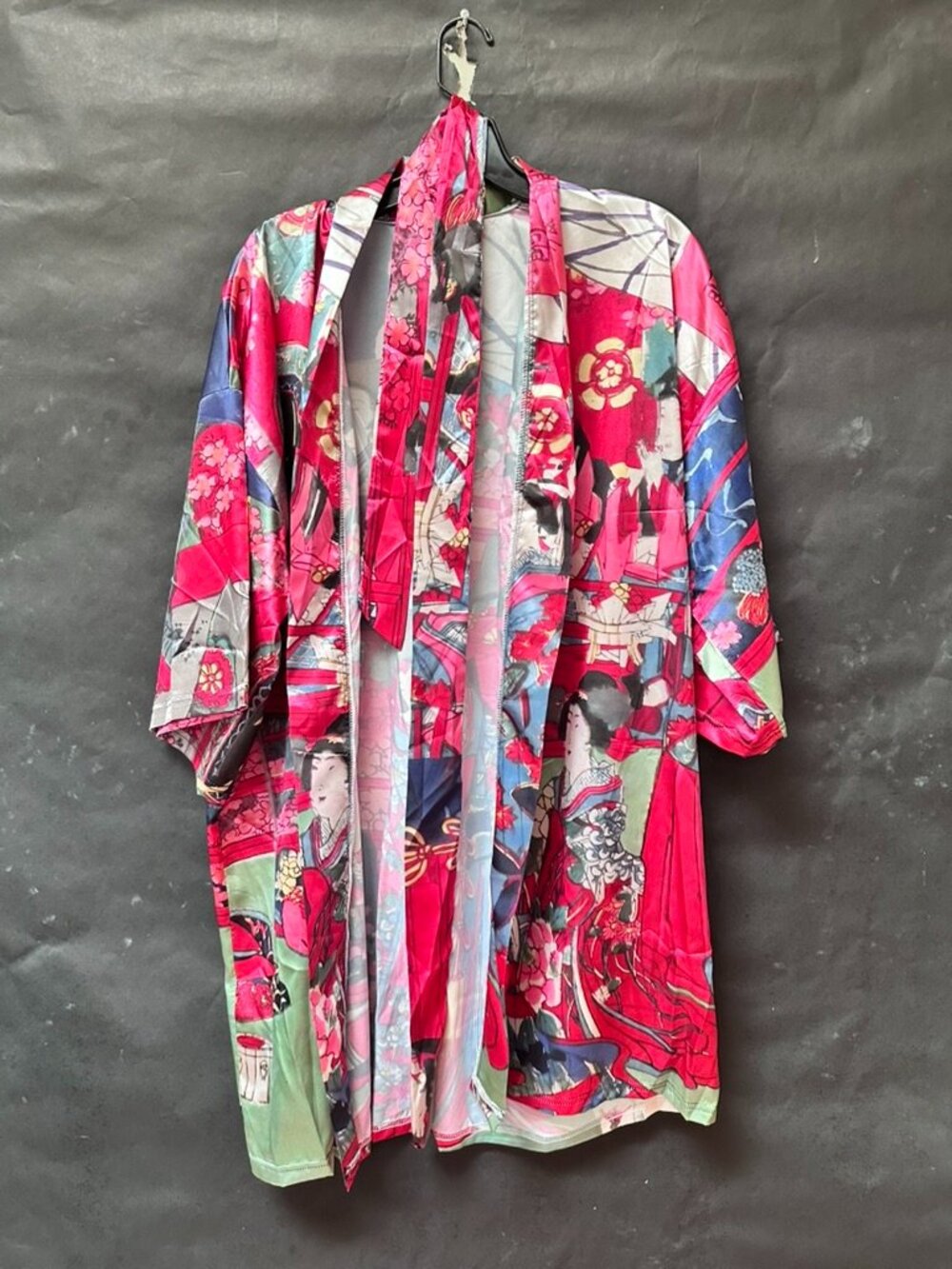 Toyohara Chikanobu Red Geisha Girls Glossy Short Sleeve Kimono Robe Size XL OS - Picture 5 of 9